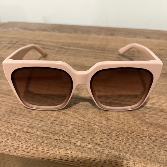 Diff Iconica Sunglasses - Thea - Picture 2 of 3